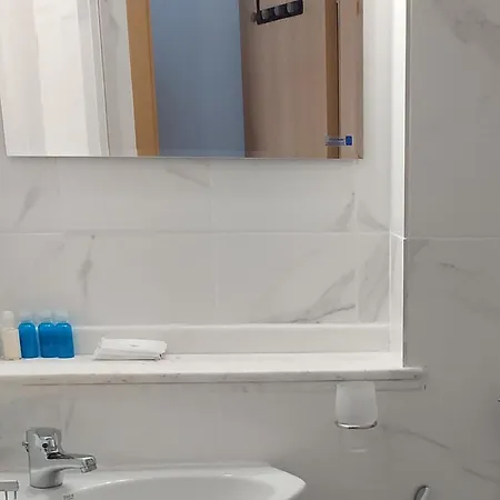 Private Studio-apartment Sol E Mar *